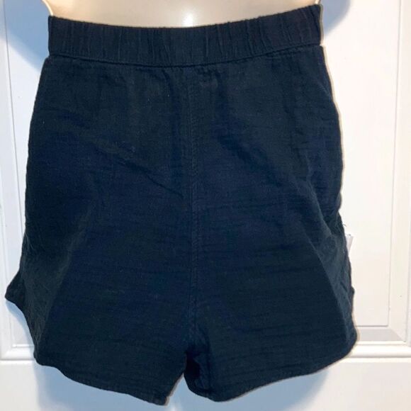 UNIVERSAL THREAD Cotton Black Shorts Pockets Stretch Waistband Womens Large - Picture 2 of 8